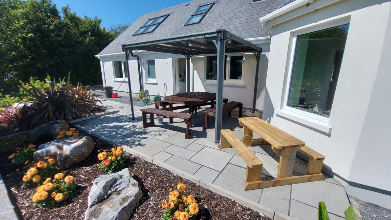 Atlantic Retreat Lodge Kinvara ภายนอก รูปภาพ