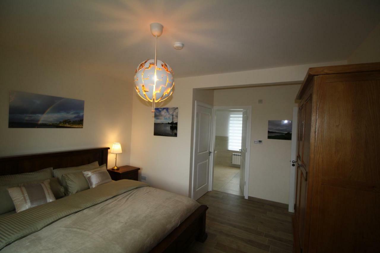 Atlantic Retreat Lodge Kinvara ภายนอก รูปภาพ