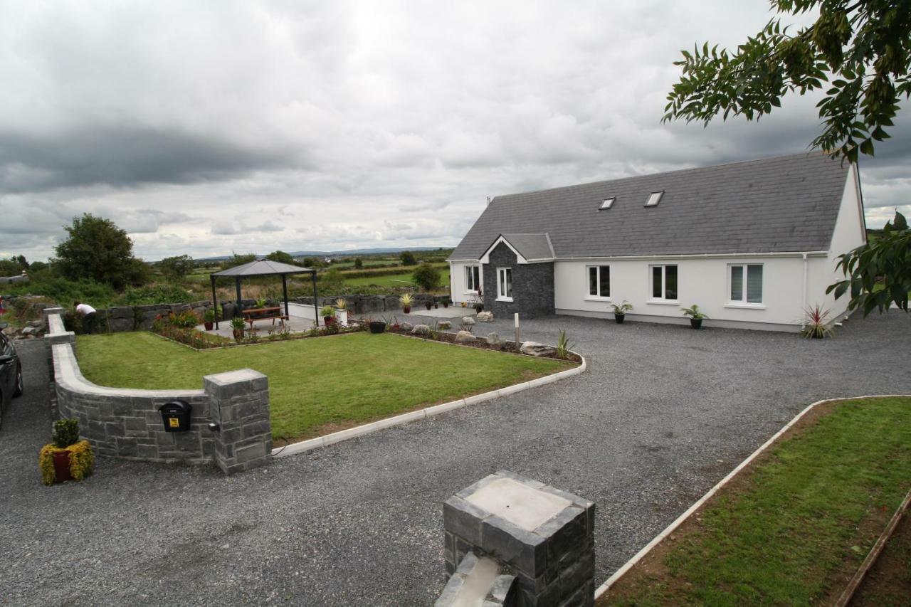Atlantic Retreat Lodge Kinvara ภายนอก รูปภาพ