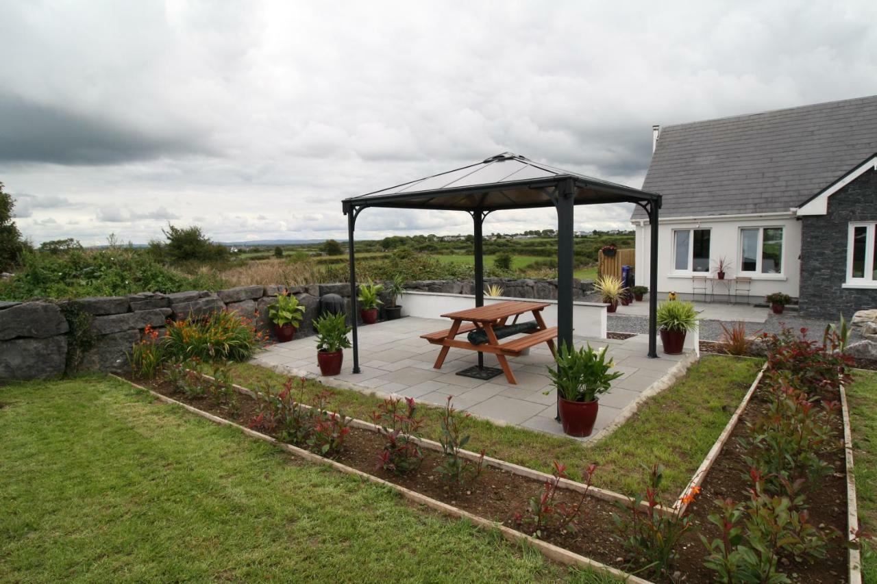 Atlantic Retreat Lodge Kinvara ภายนอก รูปภาพ